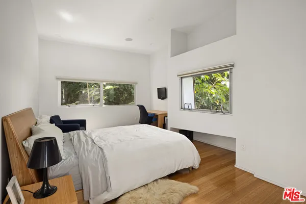 $17,800 | 710 Milwood Avenue, Venice, CA 90291