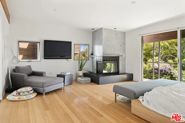 $17,800 | 710 Milwood Avenue, Venice, CA 90291