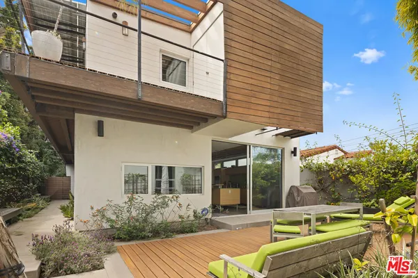 $17,800 | 710 Milwood Avenue, Venice, CA 90291