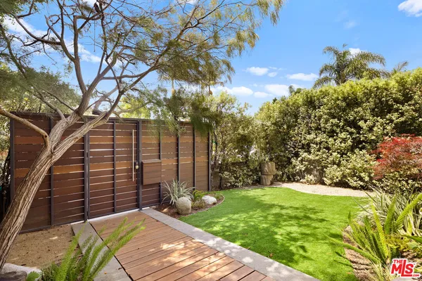 $17,800 | 710 Milwood Avenue, Venice, CA 90291