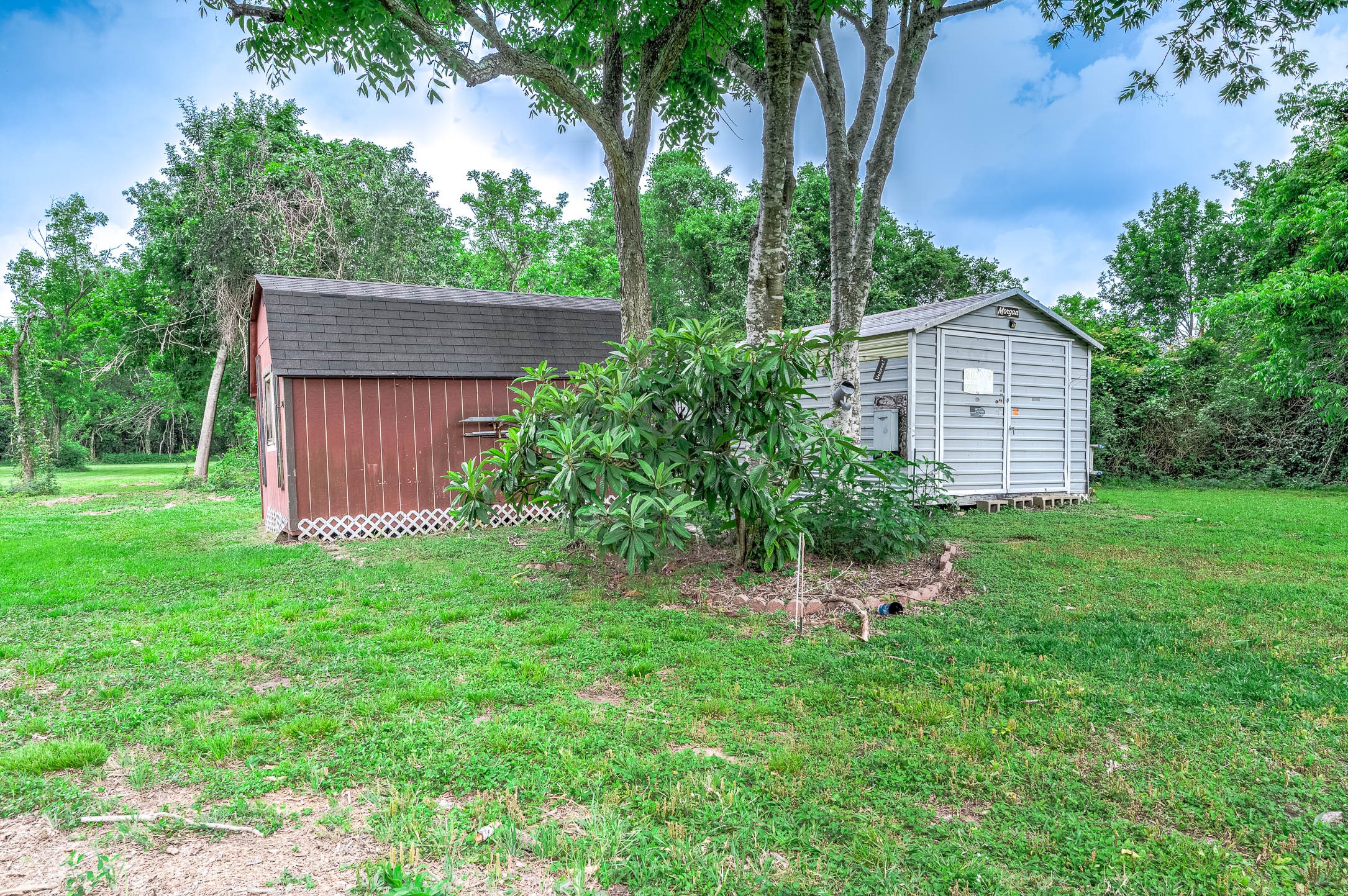 600 South Walker Street Angleton, TX 77515 - Photo 16 of 50