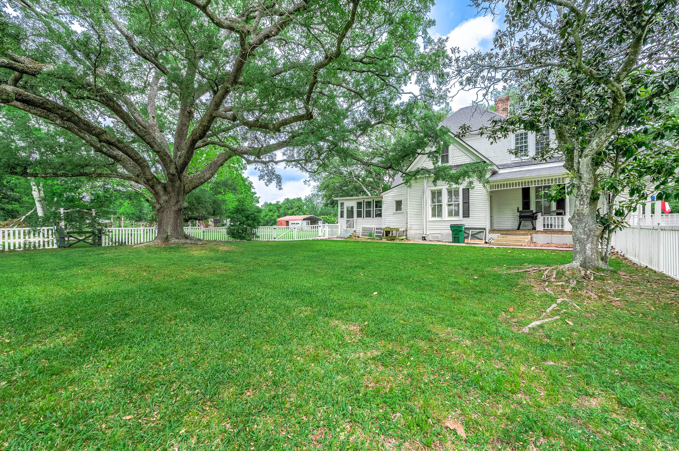 600 South Walker Street Angleton, TX 77515 - Photo 22 of 50