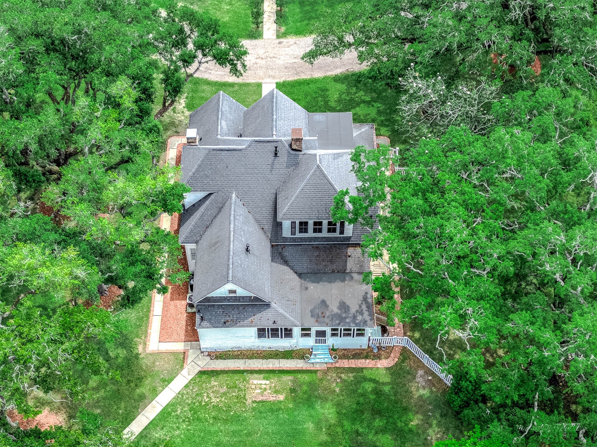 600 South Walker Street Angleton, TX 77515 - Photo 3 of 50