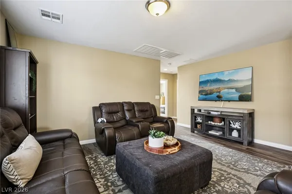 $555,000 | 3957 East Carla Ann Road, North Las Vegas, NV 89081