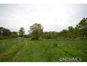 333 Fox Mountain Road Columbus, NC 28722 - Photo 11 of 15 Gallery Image 11