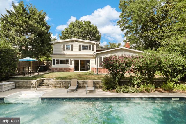 $923,000 | 5002 Richenbacher Avenue, Alexandria, VA 22304