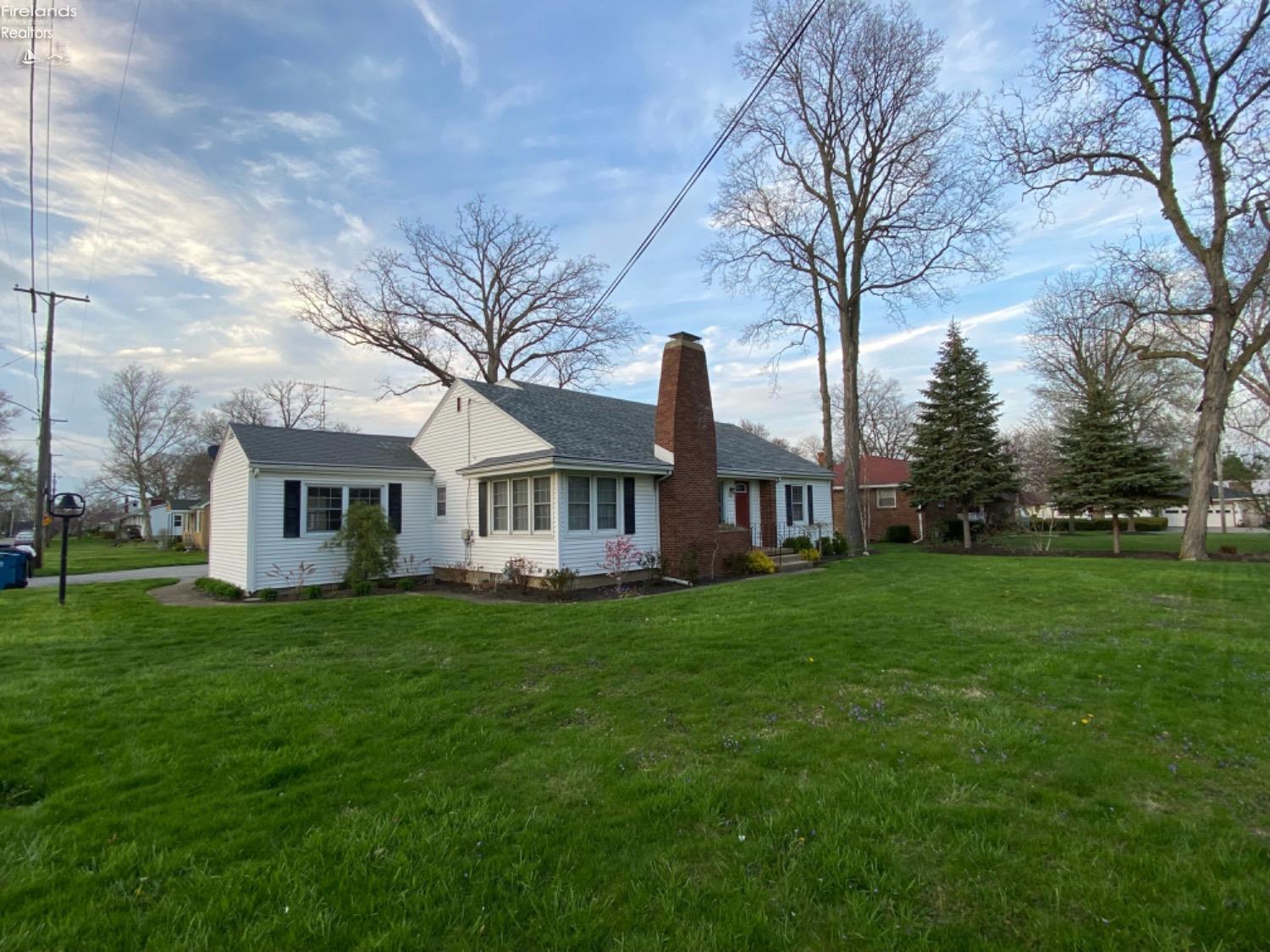 1813 Cleveland Road West Huron, OH 44839 - Photo 2 of 35 Gallery Image 2