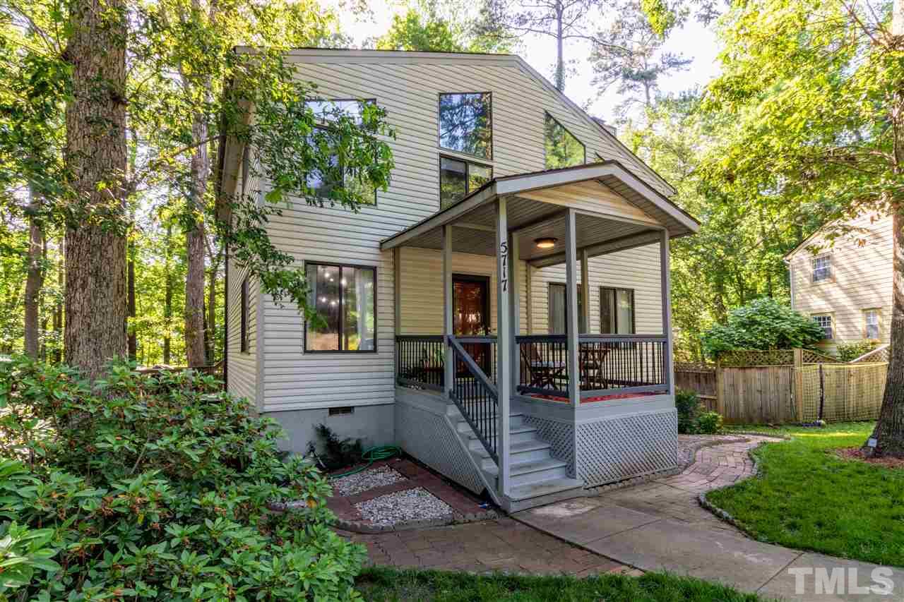 5717 Delbarton Court Raleigh, NC 27606 - Photo 3 of 30 Gallery Image 3