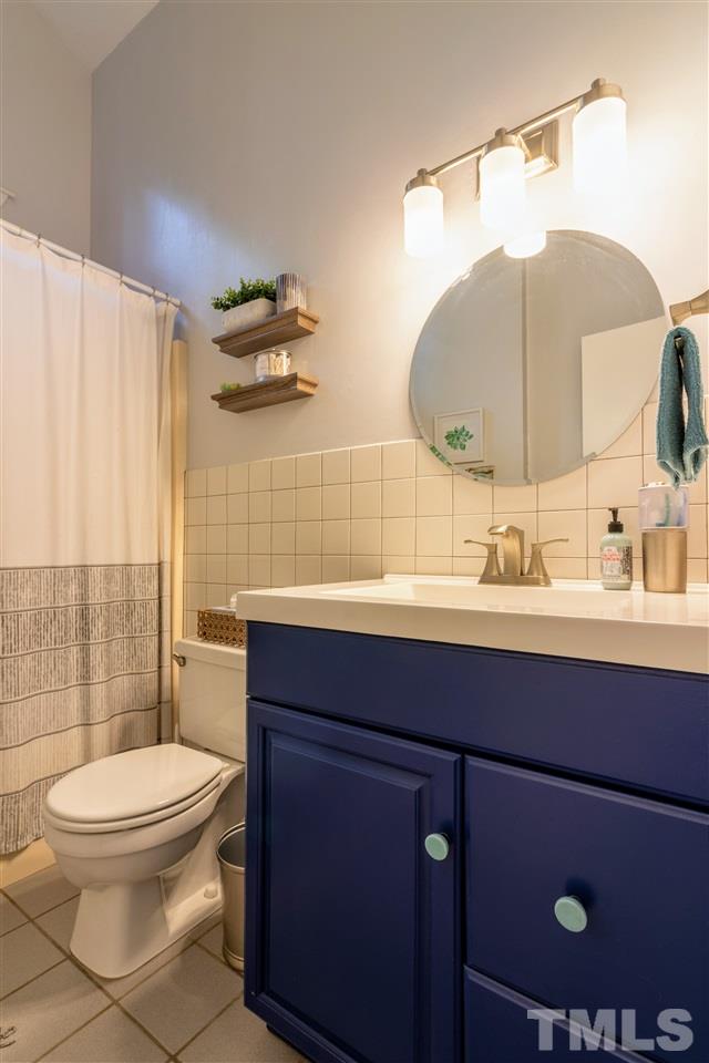 5717 Delbarton Court Raleigh, NC 27606 - Photo 22 of 30 Gallery Image 22