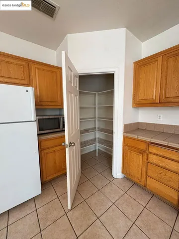 $3,400 | 645 Rockspray Circle, Pittsburg, CA 94565