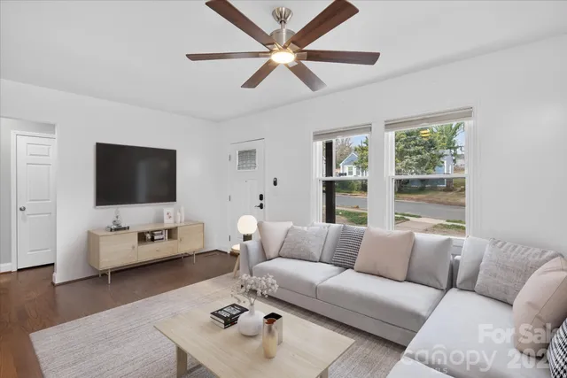 $675,000 | 1125 Bethel Road, Charlotte, NC 28208