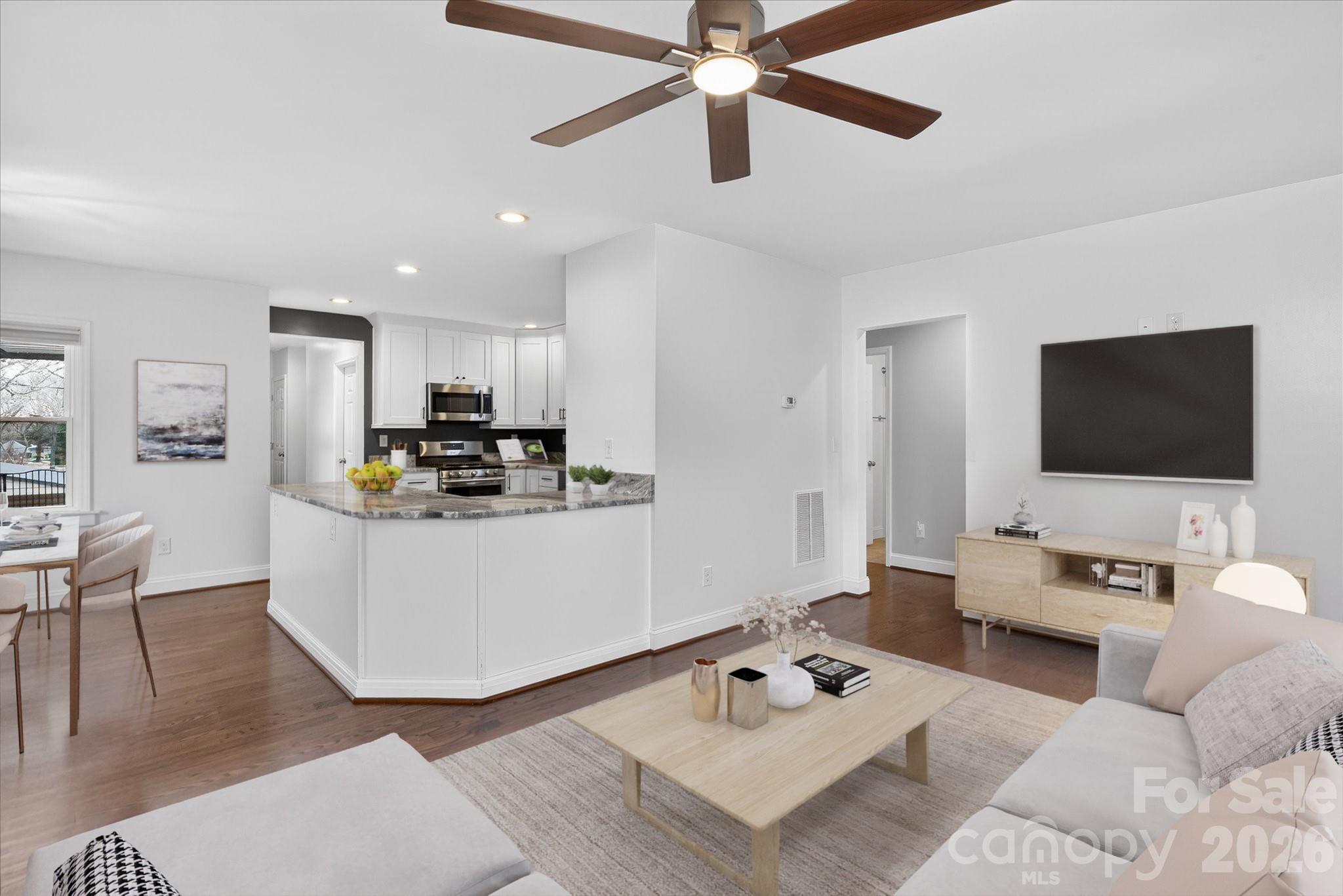 1125 Bethel Road Charlotte, NC 28208 - Photo 4 of 34