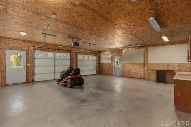 $329,000 | 610 Rotary Street, Gillespie, IL 62033