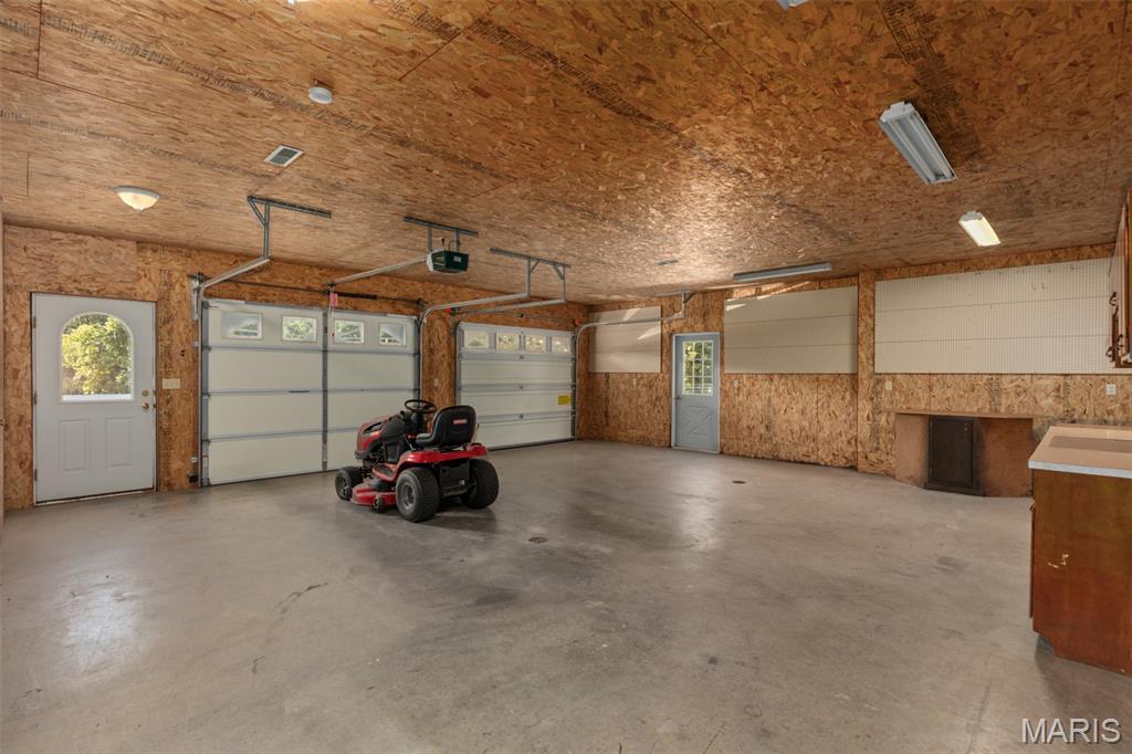 610 Rotary Street Gillespie, IL 62033 - Photo 26 of 65