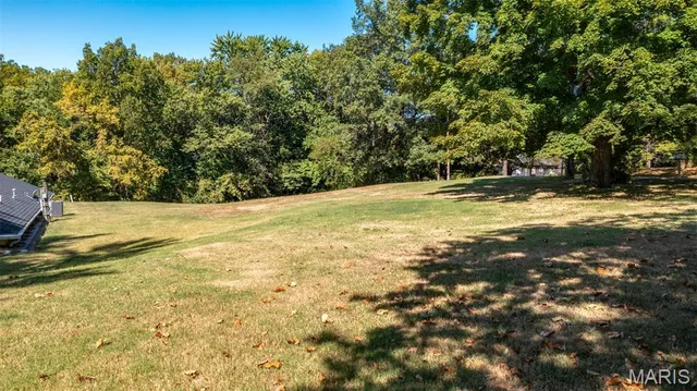 $329,000 | 610 Rotary Street, Gillespie, IL 62033