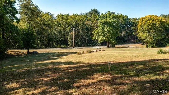 $329,000 | 610 Rotary Street, Gillespie, IL 62033