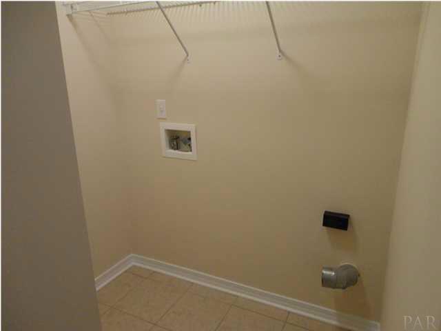 3678 Quail Run Road Gulf Breeze, FL 32563 - Photo 13 of 16 Inside laudry