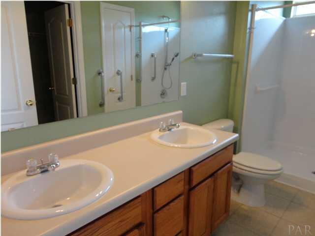 3678 Quail Run Road Gulf Breeze, FL 32563 - Photo 8 of 16 Master bath