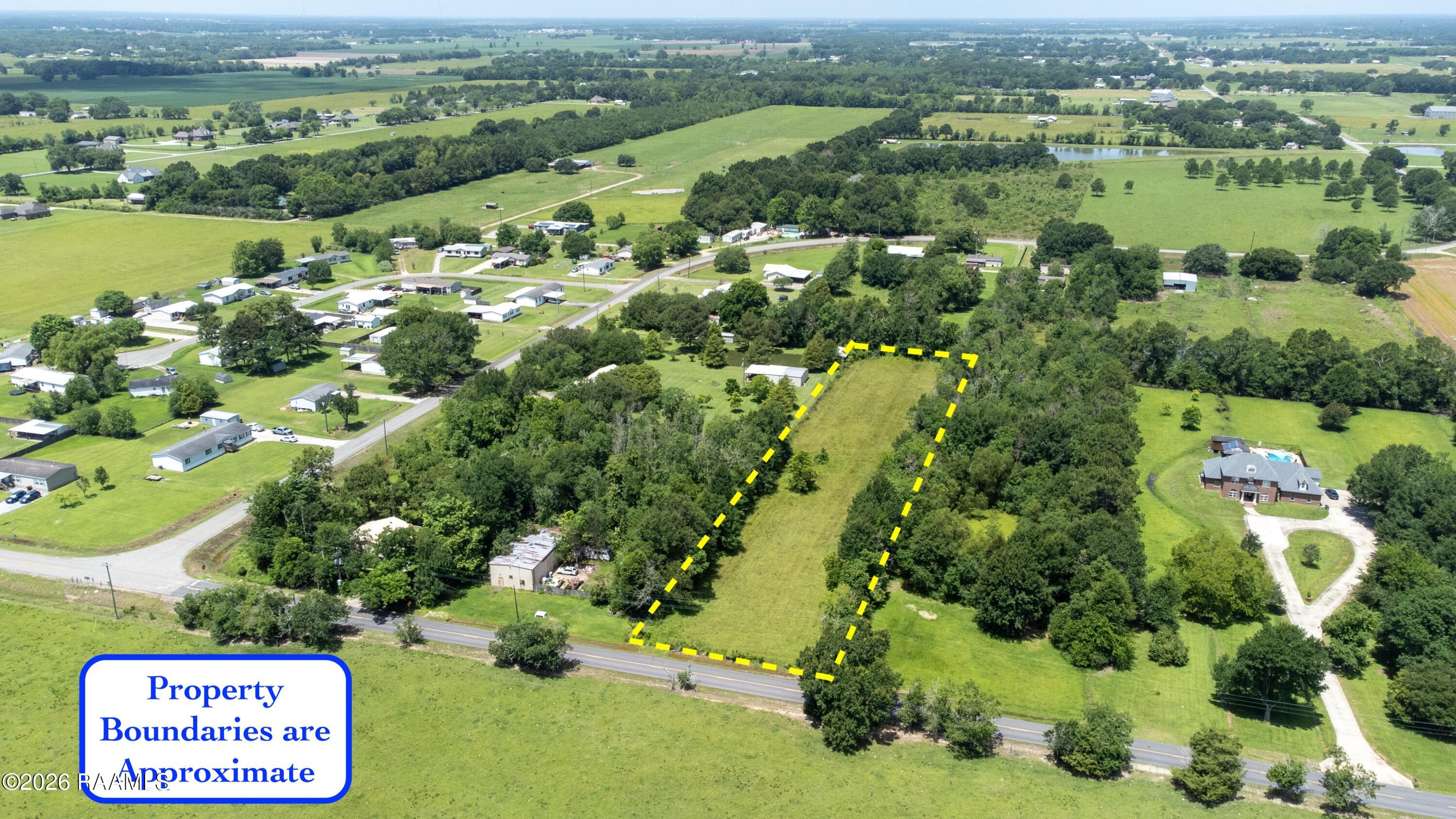 900 Janvier Road Scott, LA 70583 - Photo 4 of 9