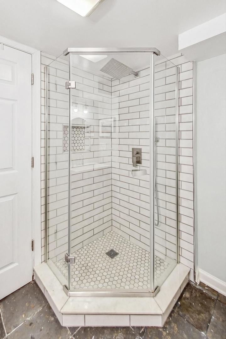 792 Spring Road Elmhurst, IL 60126 - Photo 21 of 26