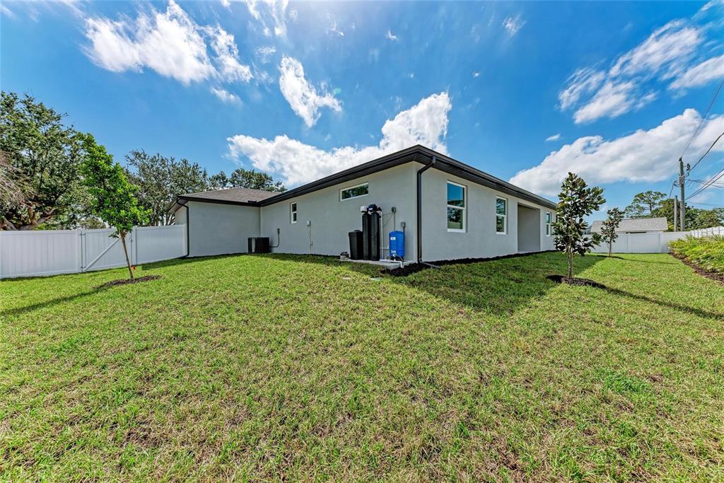 5322 Syracuse Road Venice, FL 34293 - Photo 46 of 53 Gallery Image 46