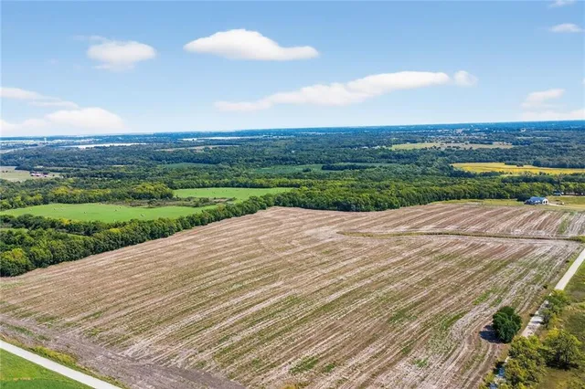 $754,320 | 223 West W Street, Edgerton, KS 66021