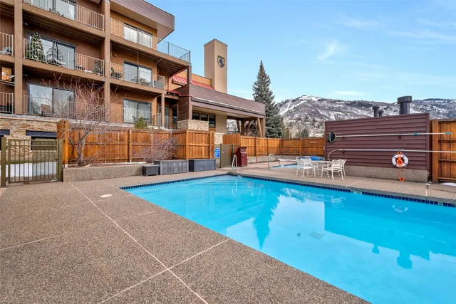 $1,875,000 | 2200 Apres Ski Way, Unit 212, Steamboat Springs, CO 80487