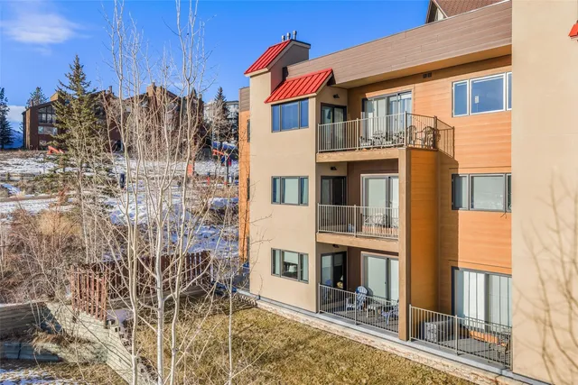 $1,875,000 | 2200 Apres Ski Way, Unit 212, Steamboat Springs, CO 80487