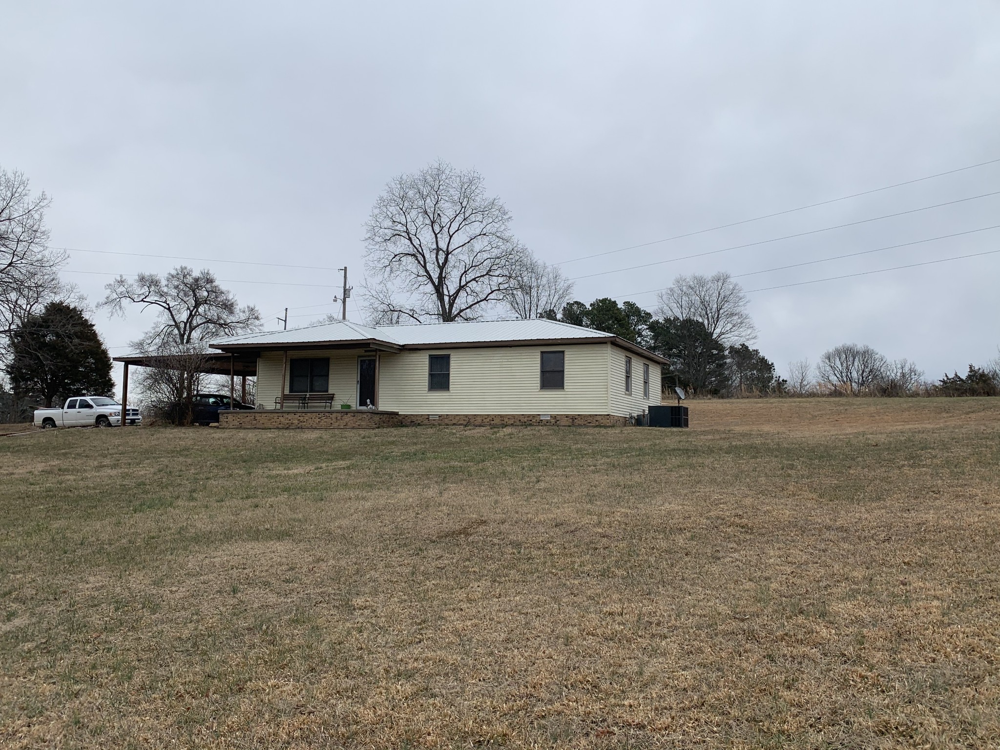 882 Ridge Road McEwen, TN 37101 - Photo 2 of 20 Gallery Image 2