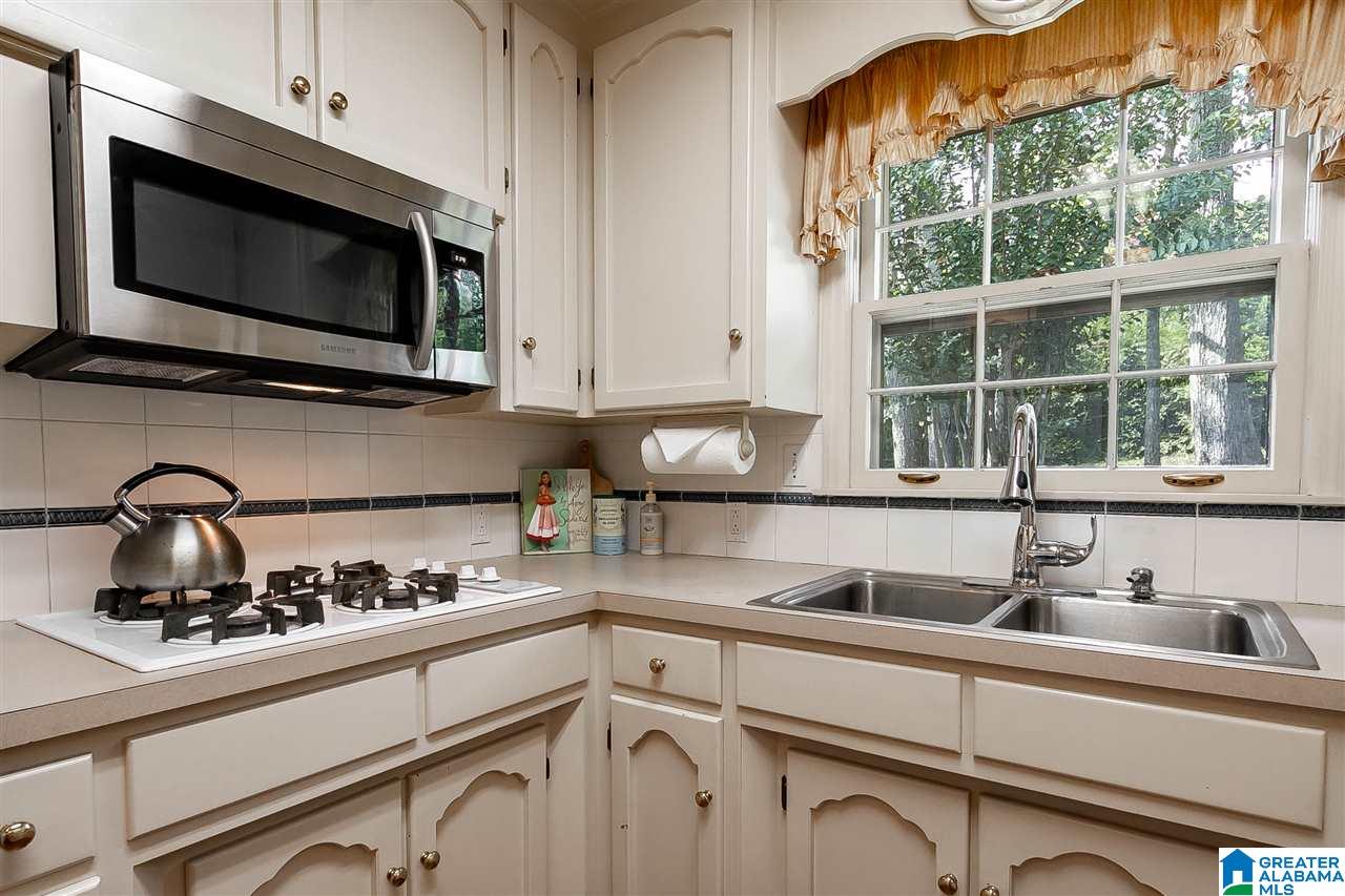 3008 Ryecroft Road Birmingham, AL 35223 - Photo 11 of 38
