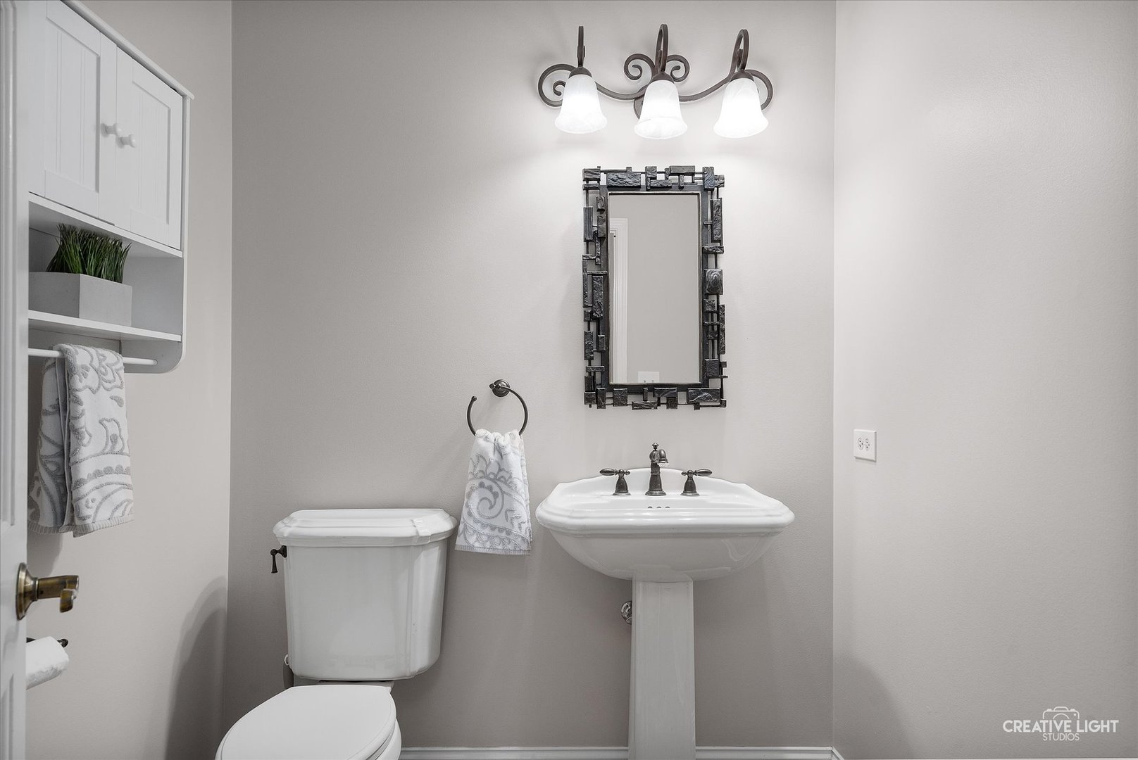 7N430 Ridge Line Road St. Charles, IL 60175 - Photo 15 of 37 a bathroom with a sink toilet and mirror