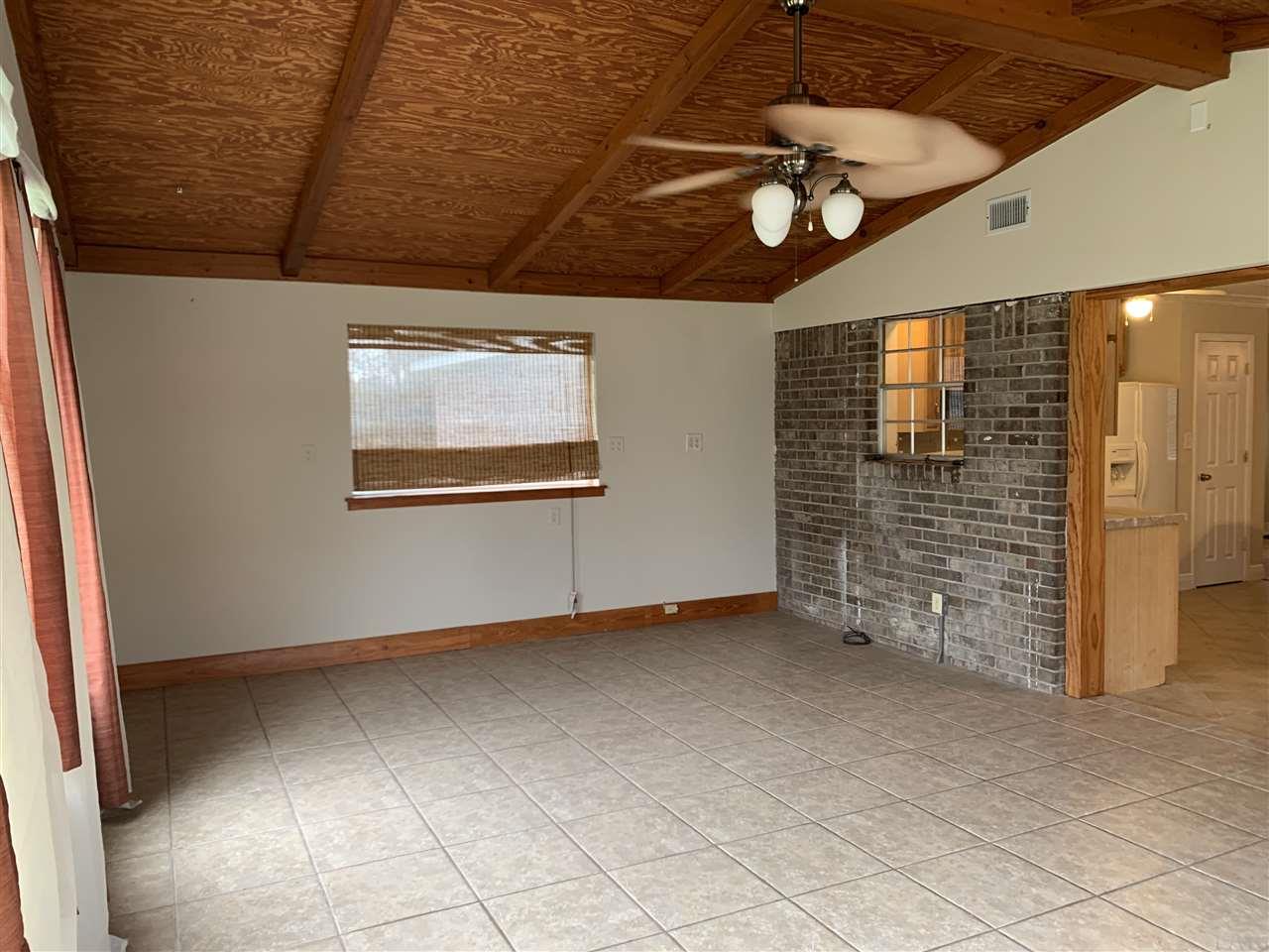 9950 Rebel Road Pensacola, FL 32526 - Photo 18 of 49 Gallery Image 18