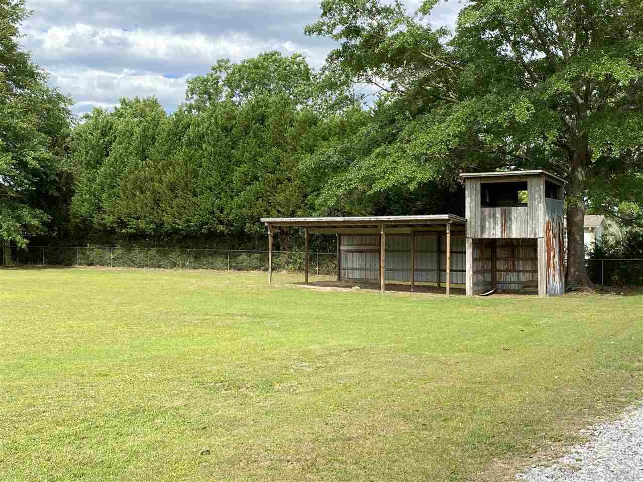 9950 Rebel Road Pensacola, FL 32526 - Photo 4 of 49 Gallery Image 4