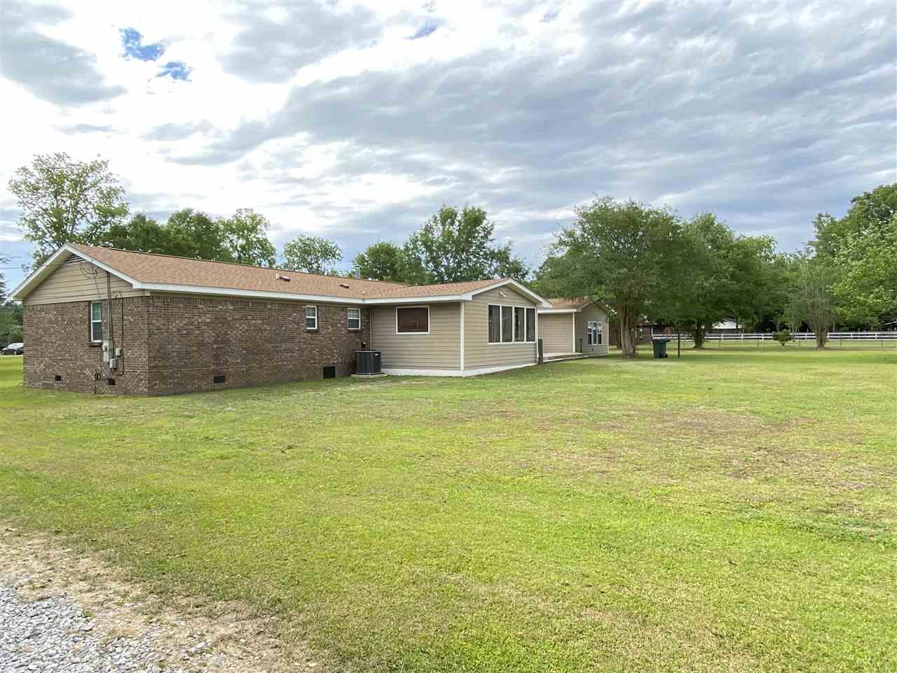 9950 Rebel Road Pensacola, FL 32526 - Photo 5 of 49 Gallery Image 5