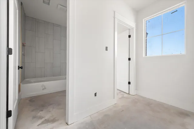 $593,500 | 307 Boxwood Avenue, New Home, TX 79381