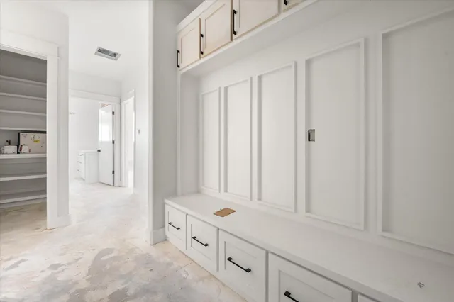 $593,500 | 307 Boxwood Avenue, New Home, TX 79381