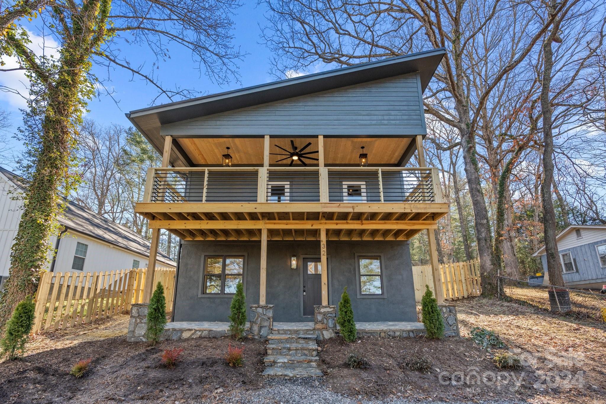32 Access Road Black Mountain, NC 28711 - Photo 4 of 34 a front view of a house with garden