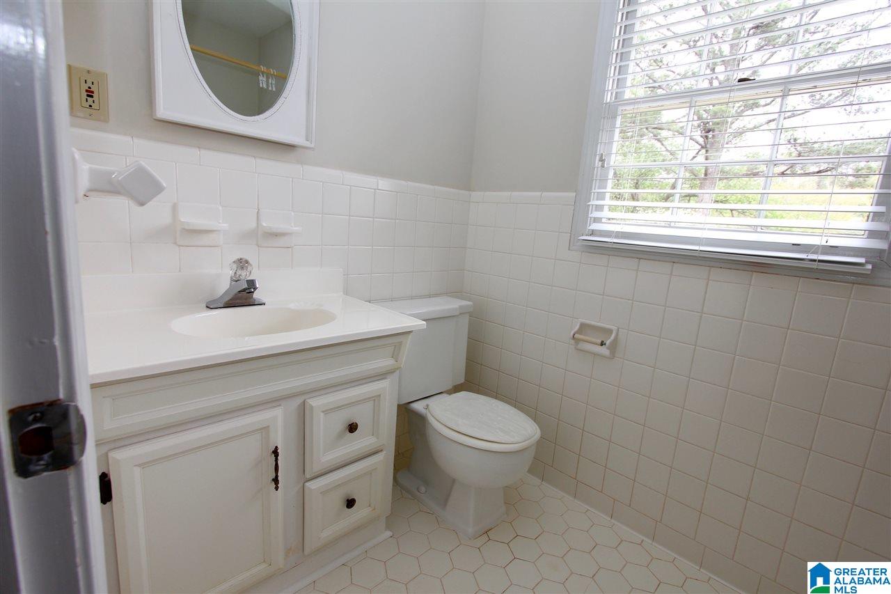 2381 Chapel Road Birmingham, AL 35226 - Photo 8 of 21