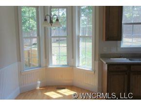 152 Williams Road Fletcher, NC 28732 - Photo 5 of 12 Gallery Image 5