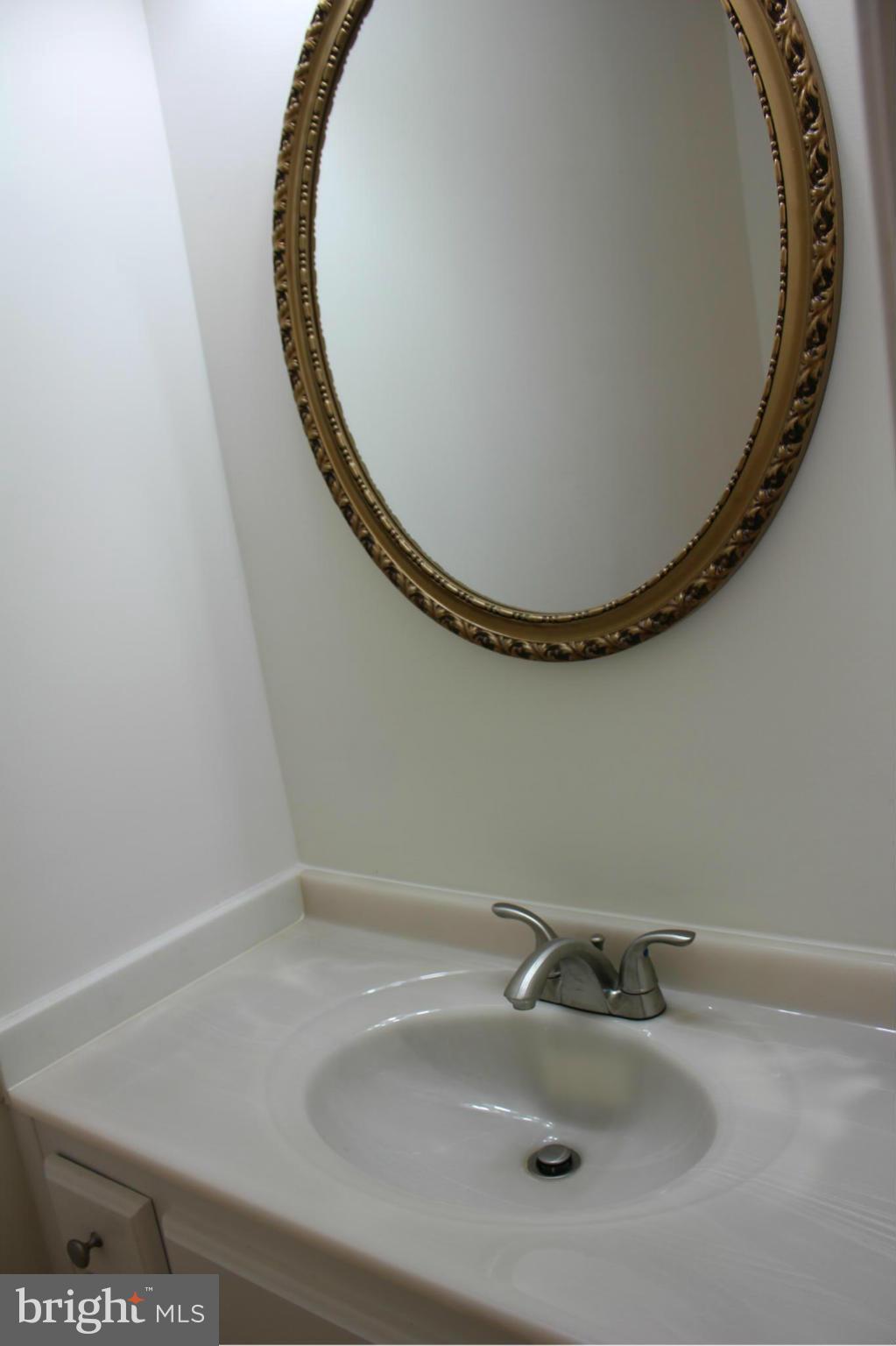 625 Concerto Lane Silver Spring, MD 20901 - Photo 8 of 24 Bath