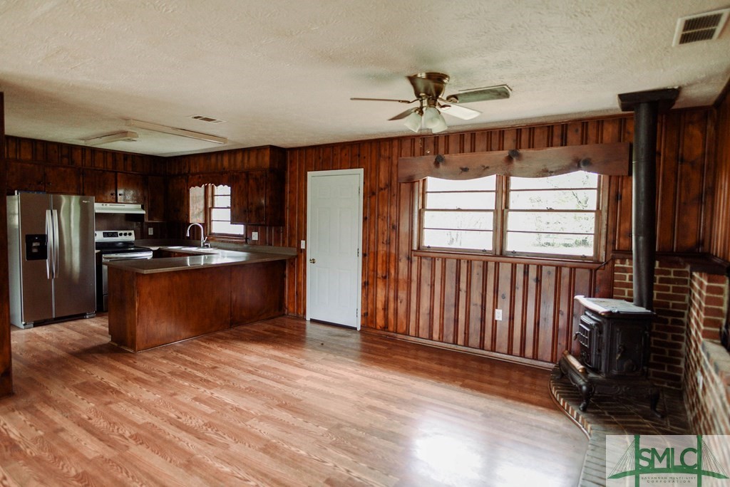 1806 Aimwell Road Vidalia, GA 30474 - Photo 7 of 21 Gallery Image 7