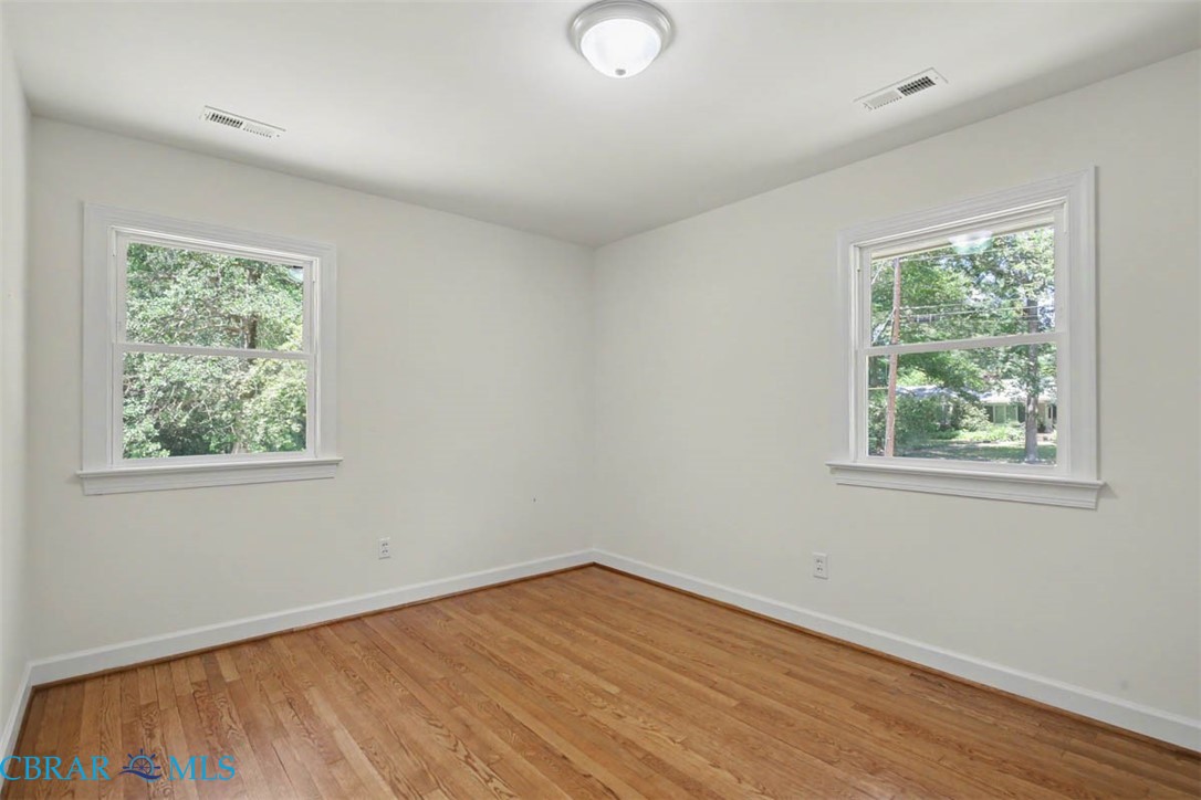 110 Artillery Road Yorktown, VA 23692 - Photo 27 of 39