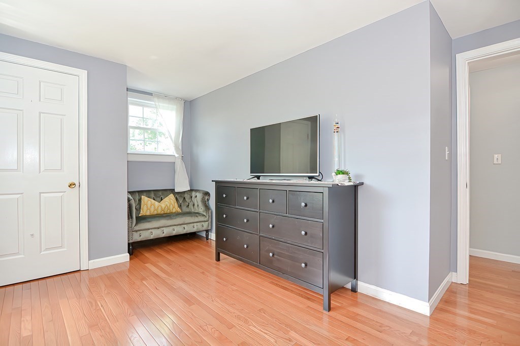 140 Chapin Road Hudson, MA 01749 - Photo 16 of 39 Gallery Image 16
