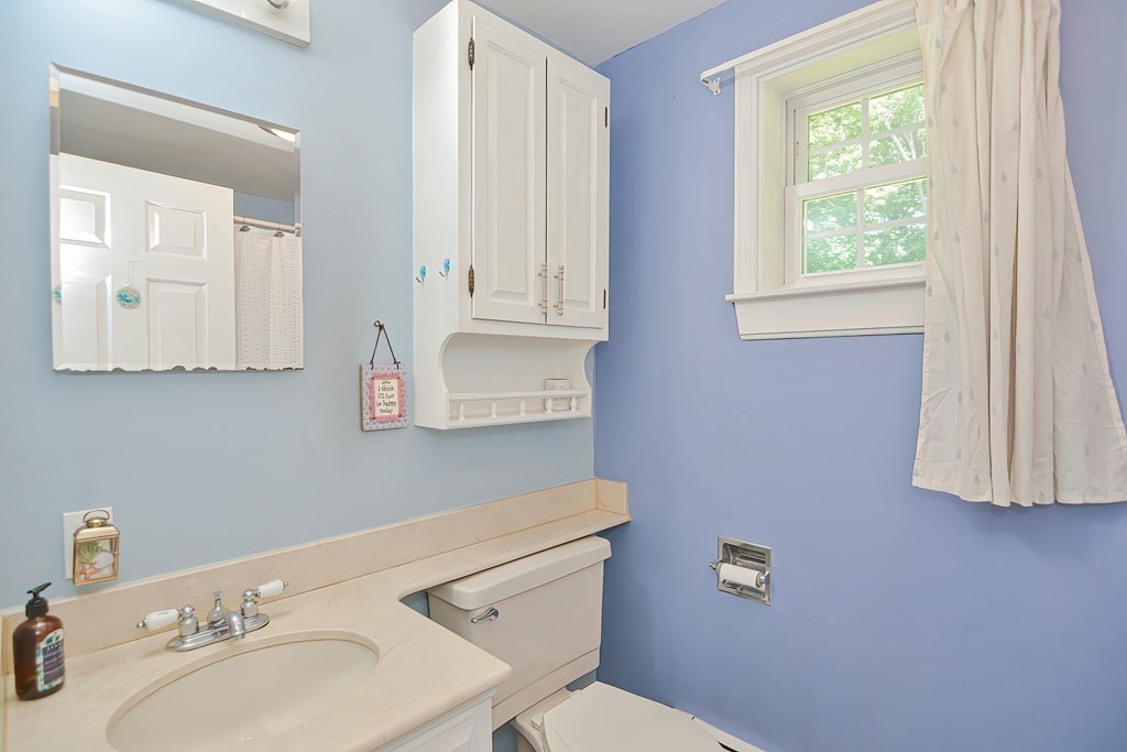 140 Chapin Road Hudson, MA 01749 - Photo 20 of 39 Gallery Image 20