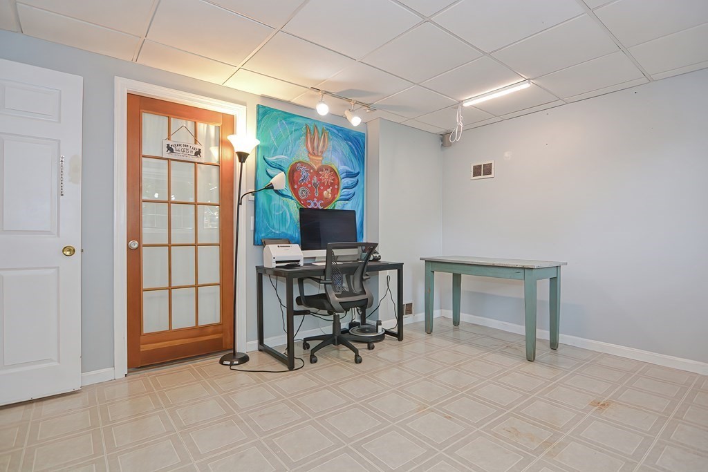 140 Chapin Road Hudson, MA 01749 - Photo 25 of 39 Gallery Image 25