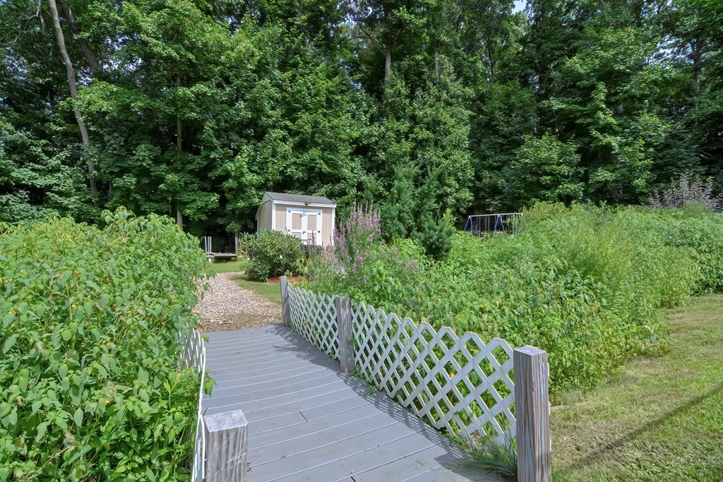 140 Chapin Road Hudson, MA 01749 - Photo 30 of 39 Gallery Image 30