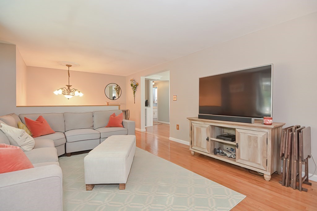 140 Chapin Road Hudson, MA 01749 - Photo 10 of 39 Gallery Image 10