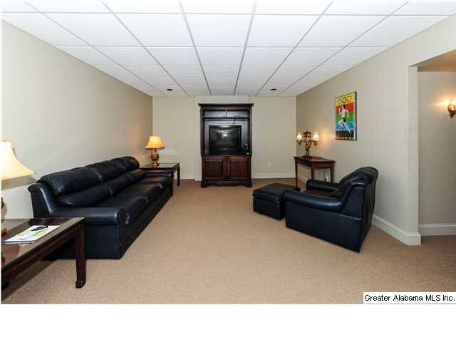20 Woodhill Road Birmingham, AL 35213 - Photo 19 of 32