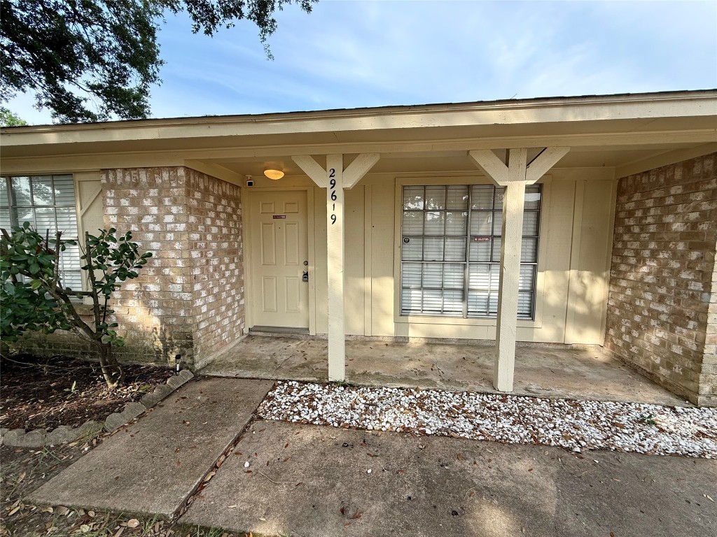 29619 Atherstone Street Spring, TX 77386 - Photo 2 of 28
