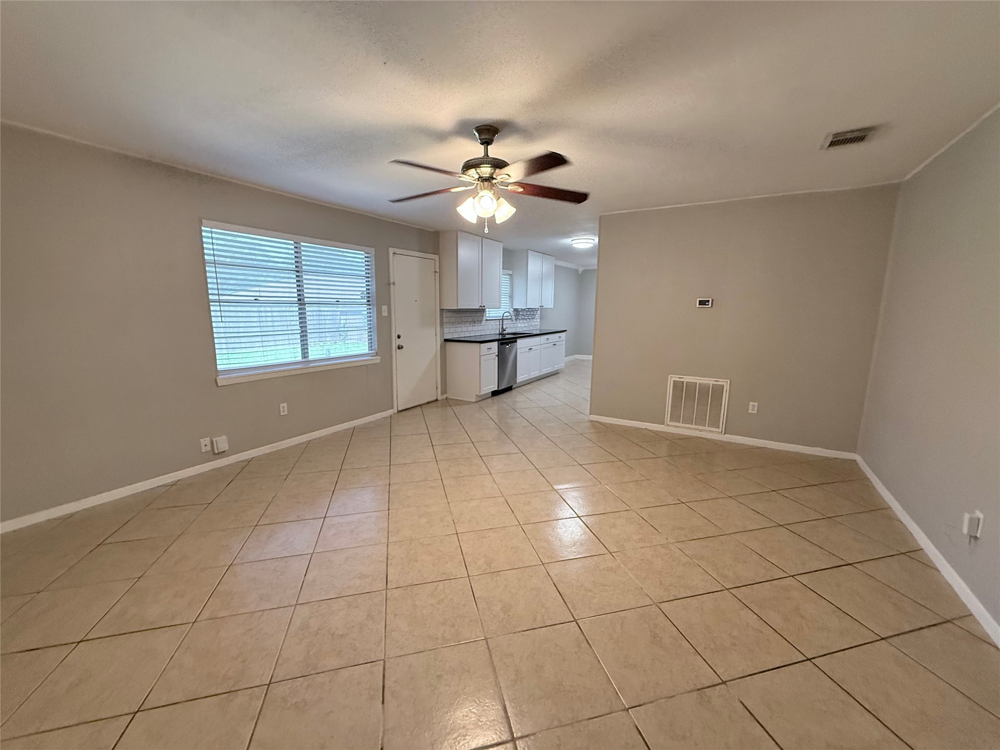 29619 Atherstone Street Spring, TX 77386 - Photo 7 of 28 Family Room